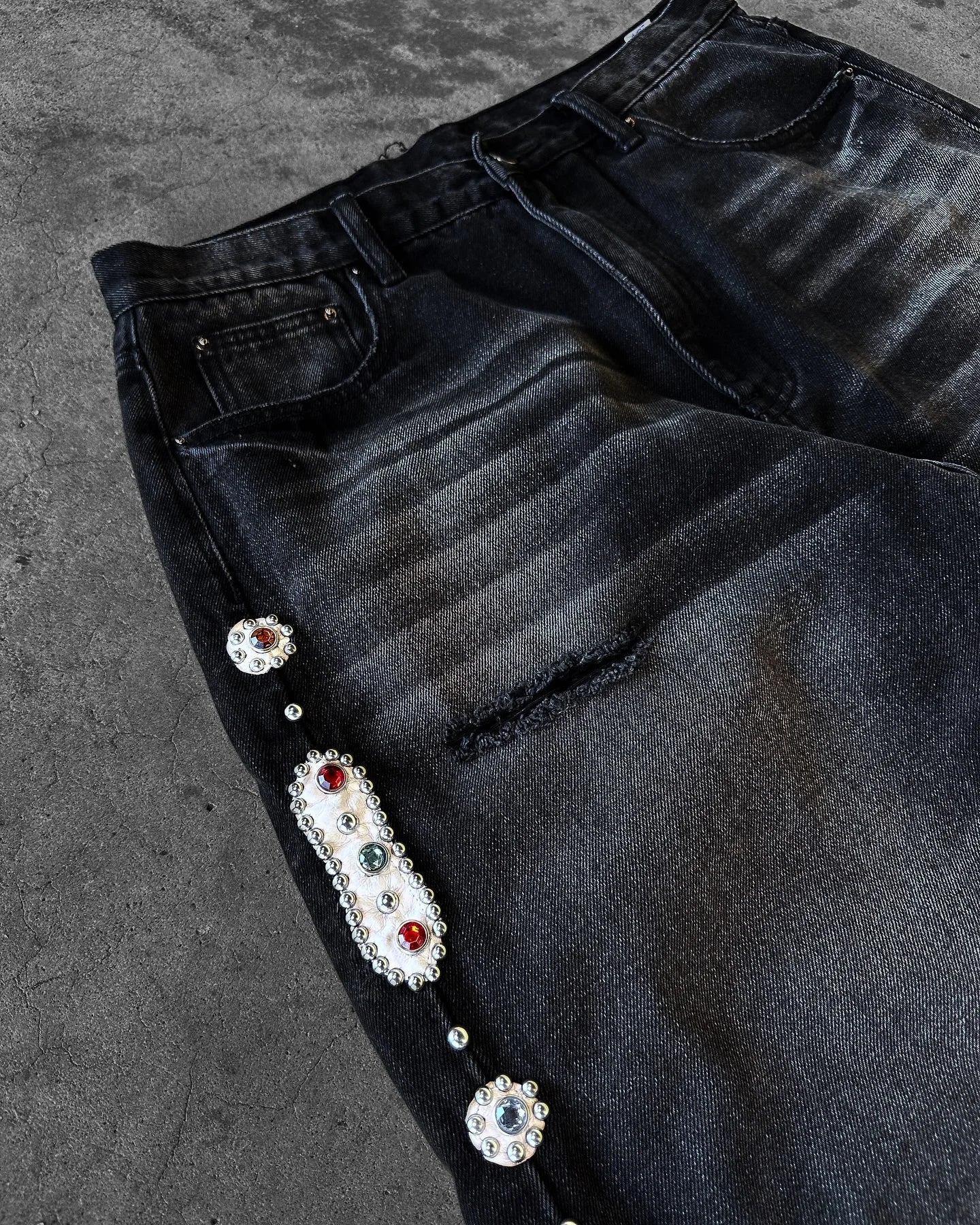 Gothic Diamond Punk Hip Hop Men's Slim Jeans Damaged Destroyed Hole Baggy Denim Long Trouser Pants Y2k Streetwear Ripped Jeans