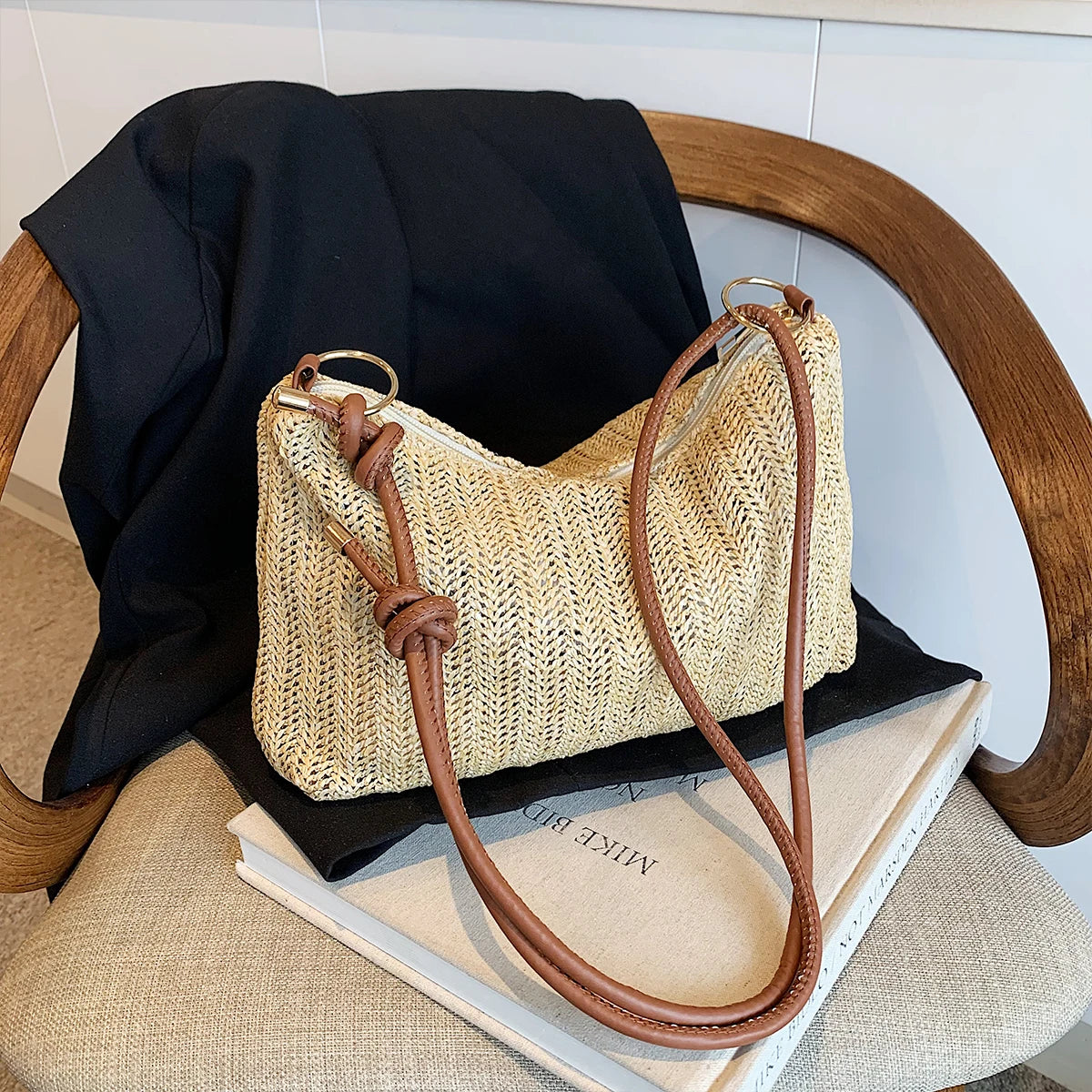 Women's Striped Woven Straw Tote Bag - Lightweight Large Capacity with Detachable Coin Purse & Zip Closure for Beach Vacation