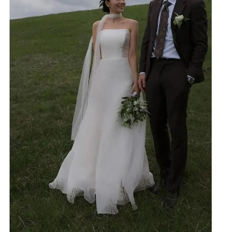 Newest Simple Bridal Dresses Sexy Strapless Backless Formal Evening Dress Elegant Floor-length A-line Wedding Dresses
