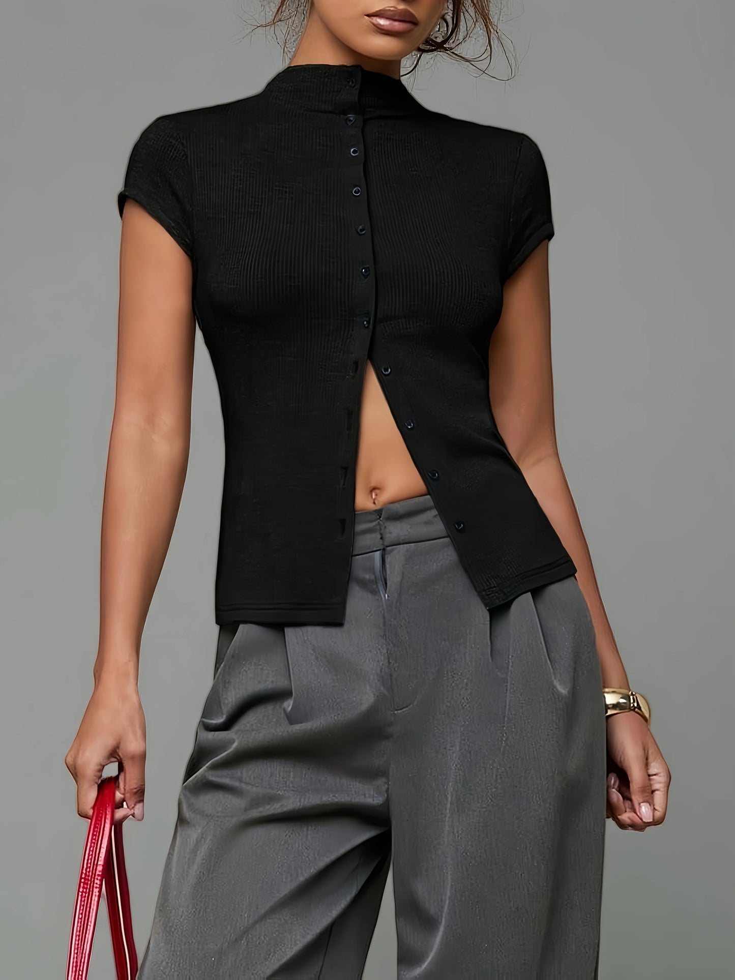 Women's fashionable knitted turtleneck top, slim and comfortable four-season short-sleeved cardigan, can be worn as a base layer