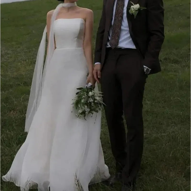 Newest Simple Bridal Dresses Sexy Strapless Backless Formal Evening Dress Elegant Floor-length A-line Wedding Dresses