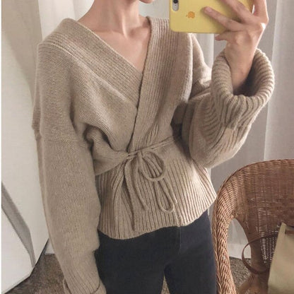 Women's Elegant V Neck Cardigan